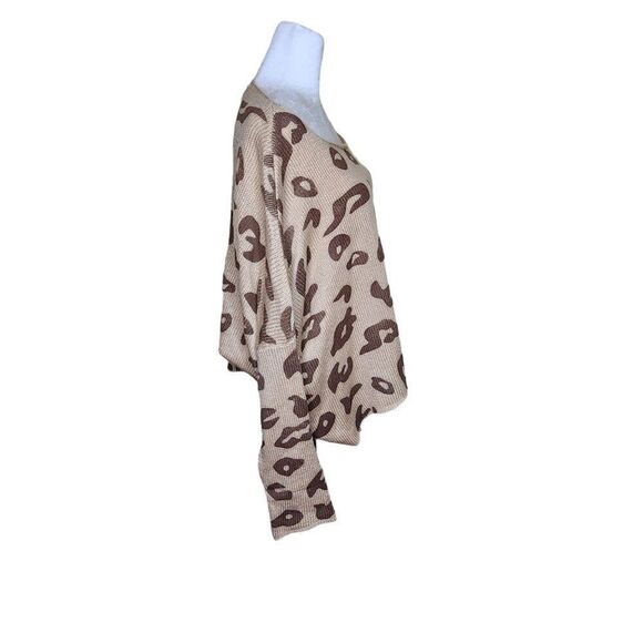 Wooden Ships Long Sleeve Off Shoulder Cheetah Sweater Womens Size M / L Brown - Picture 3 of 7